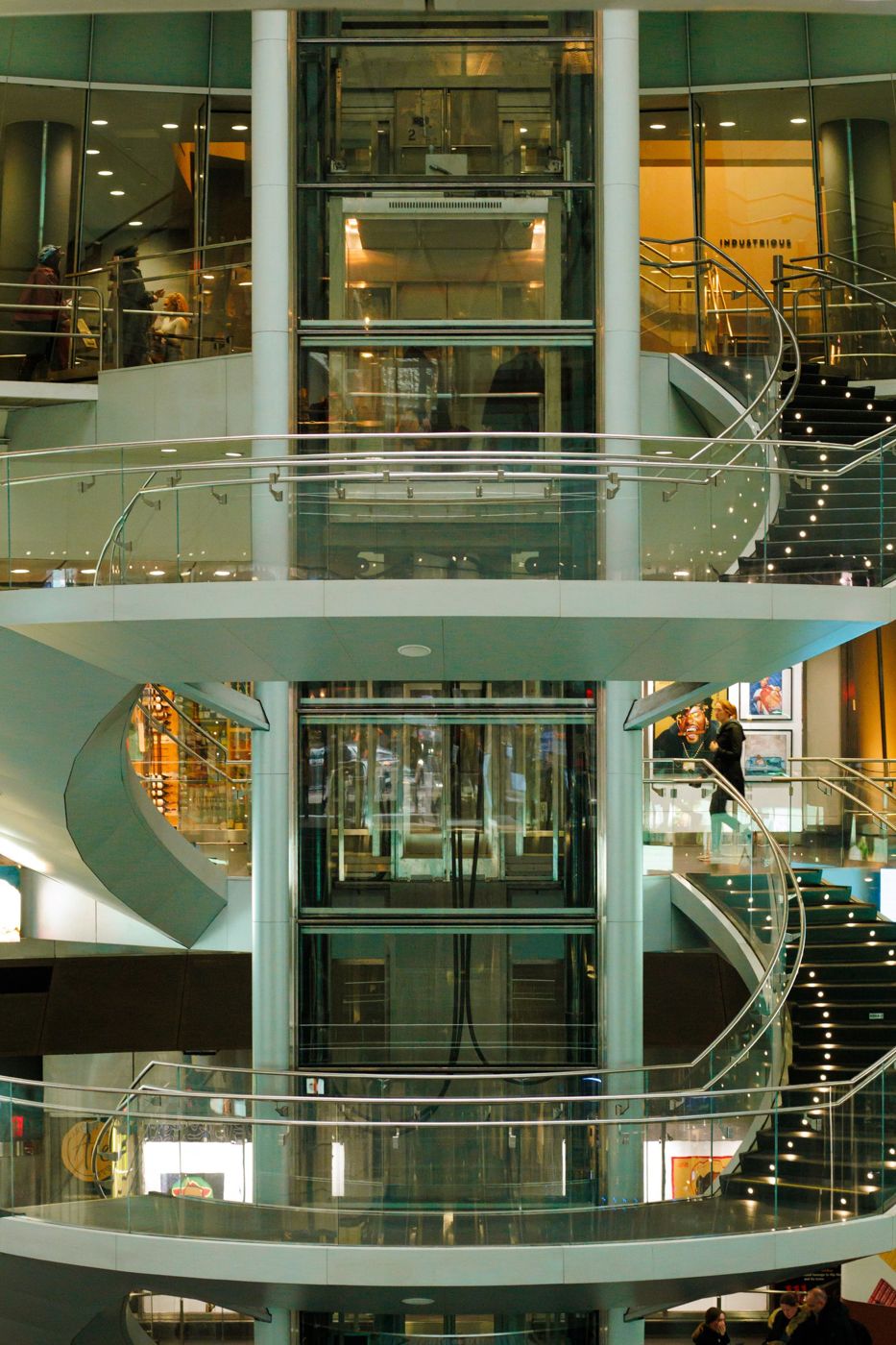Glass lift in a shopping mall atrium